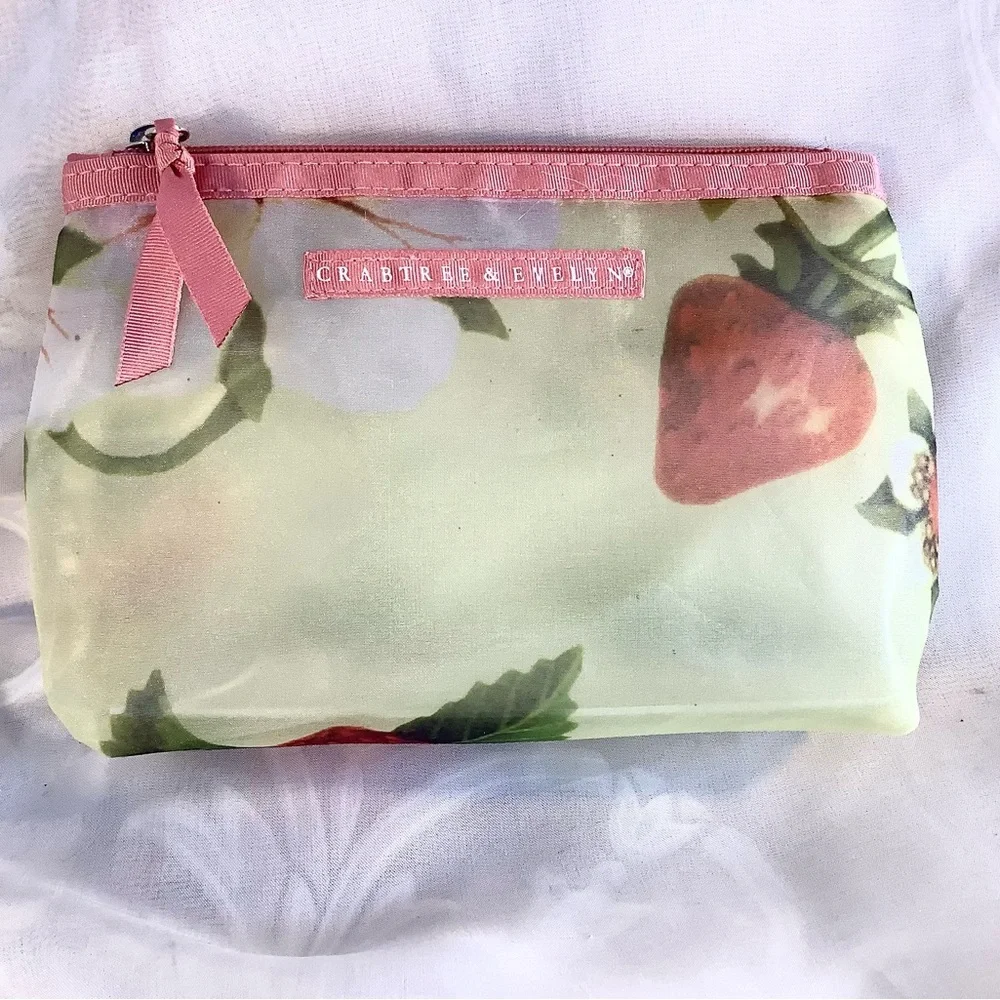 Crabtree & Evelyn Travel Makeup Bag Floral Strawberry 7” Zipper Translucent